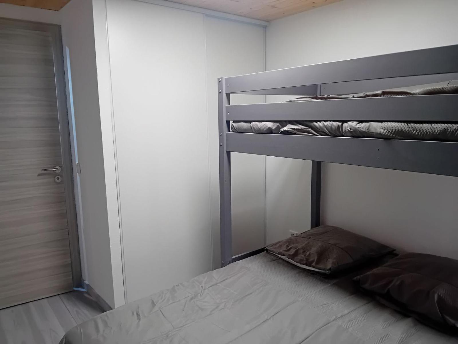 Paquito, Mini Maison 1 Chambre Avec Terrasse Et Parking Ax-les-Thermes Eksteriør bilde